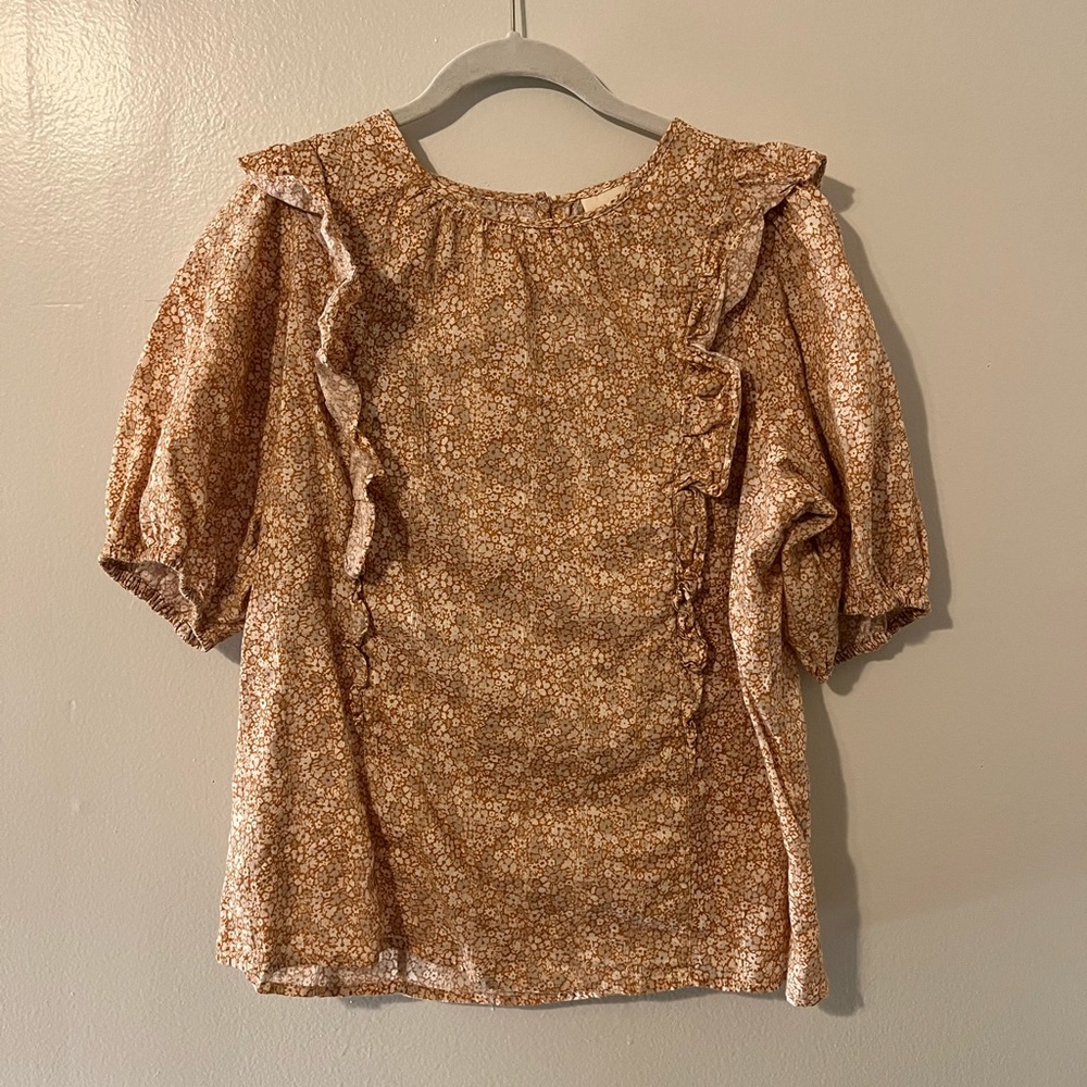 Cute fall top!